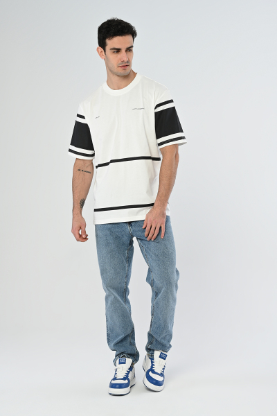 Beyaz Just The Product Yazılı Şeritli Oversize Tişört