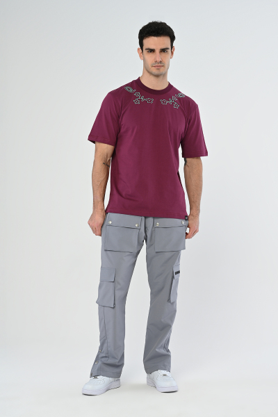 Bordo Yaka ve Arka Desen Detaylı Oversize Tişört